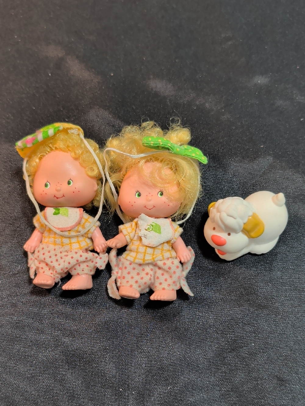 Vintage Strawberry Shortcake 1980s "Lem And Ada" Twins With Pet Dog